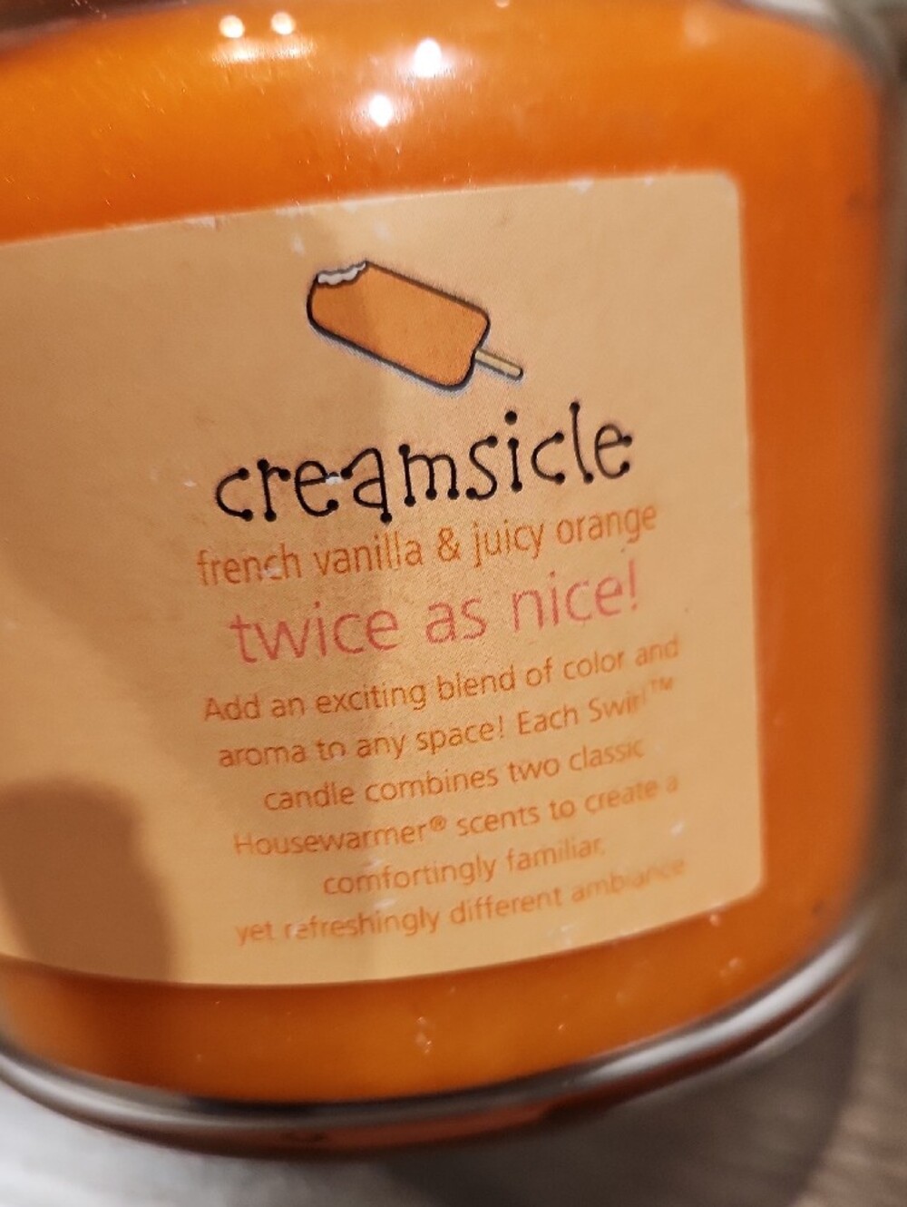 NWT Yankee Candle Creamsicle Swirl Jar Candle - Orange and Cream 14.5 OZ - Picture 3 of 6